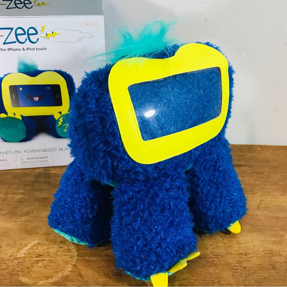 Woogie Plush Toy For iPhone And iPod Touch- Blue Zee - Picture 3 of 16